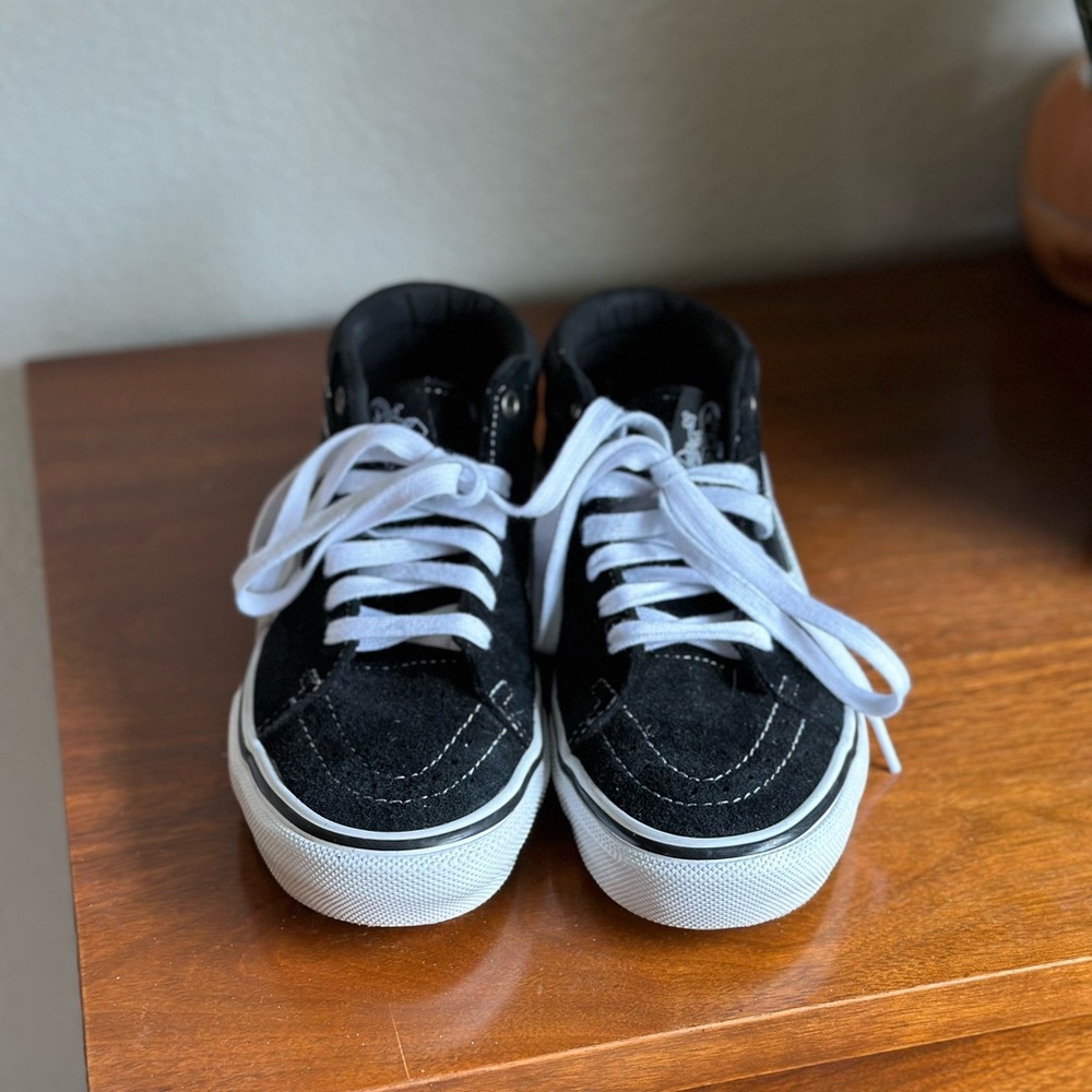 High Top Vans - Picture 7 of 8